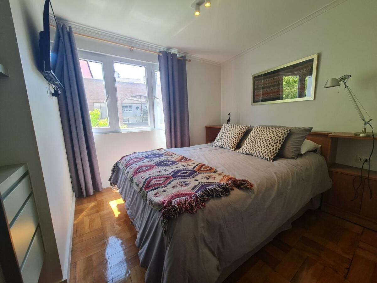 Oceana Suites Lastarria, En Cerro Santa Lucia Сантьяго Экстерьер фото