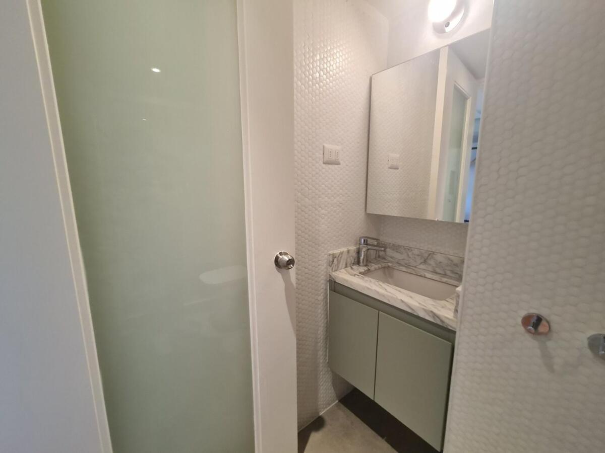 Oceana Suites Lastarria, En Cerro Santa Lucia Сантьяго Экстерьер фото