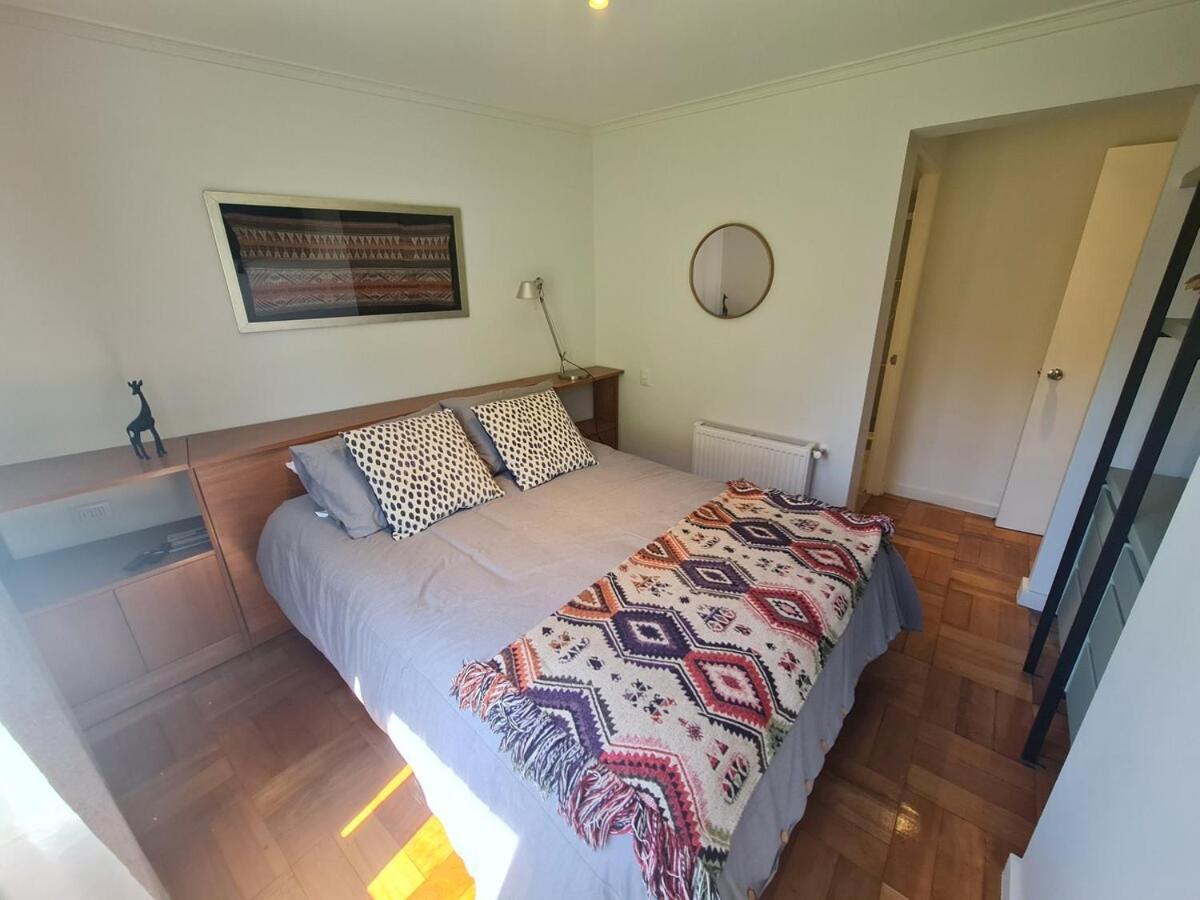 Oceana Suites Lastarria, En Cerro Santa Lucia Сантьяго Экстерьер фото